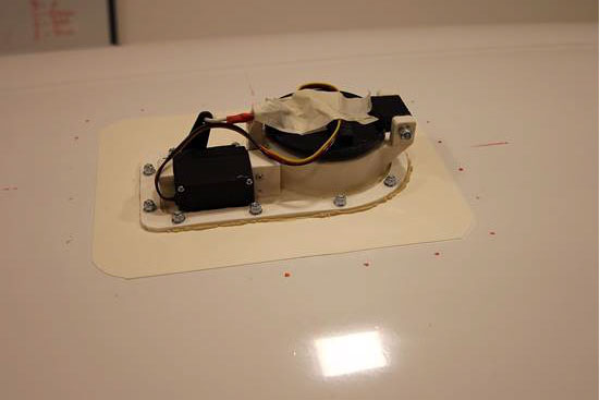 rc-safety-valve-set-in-a-5-m-rc-blimp-envelope